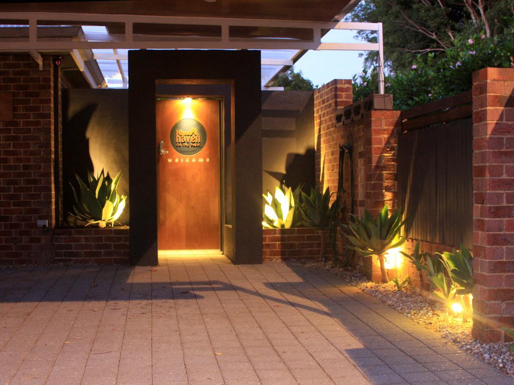 Haven On The Park Hotel Perth Ngoại thất bức ảnh
